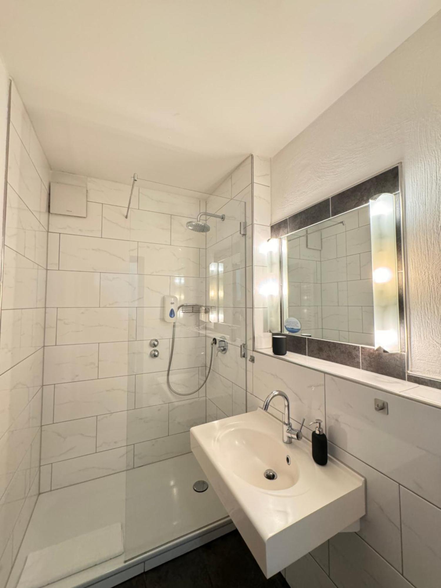 Classic Double Room,1600223149:JPEG